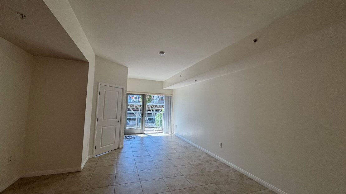 253 10th Ave #423 - San Diego - California - 2 bed, 1 bath rental property