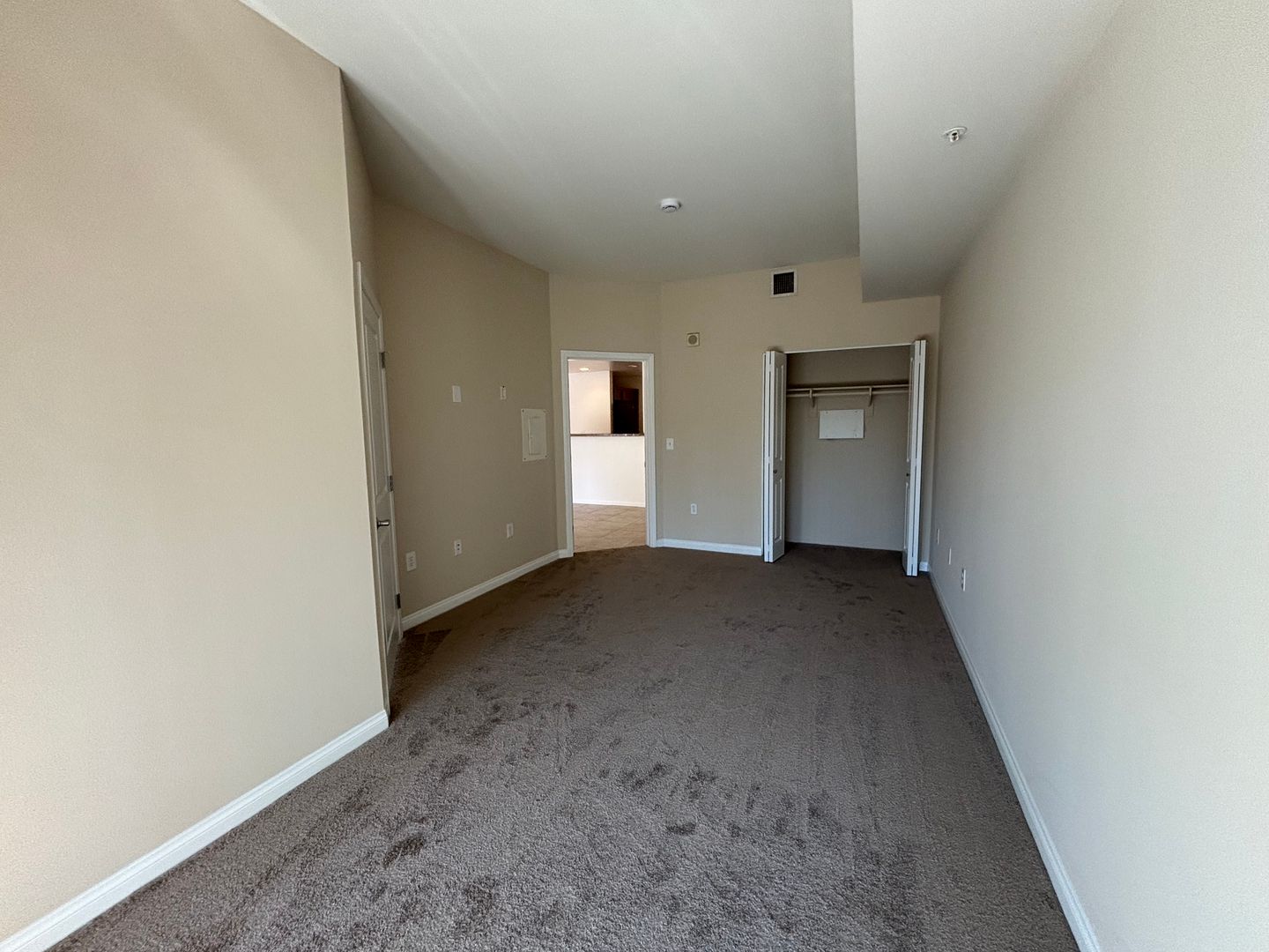 253 10th Ave #423 - San Diego - California - 2 bed, 1 bath rental property
