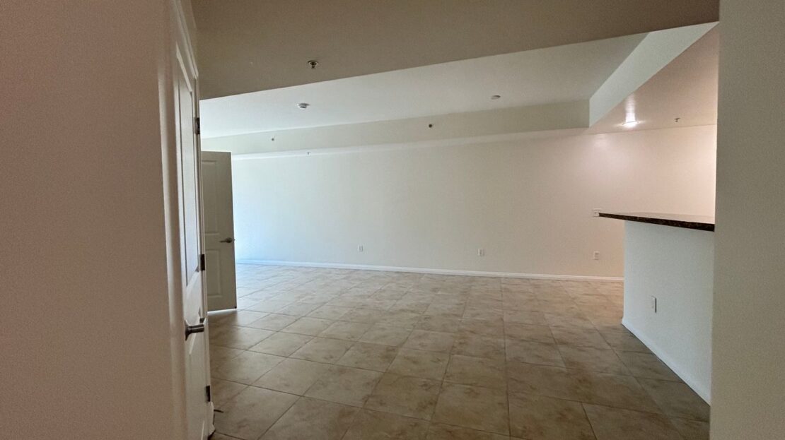 253 10th Ave #423 - San Diego - California - 2 bed, 1 bath rental property