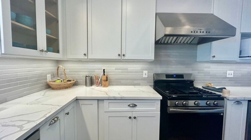 2656 Van Buren Pl  - Los Angeles - California - 4 bed, 3 bath rental property