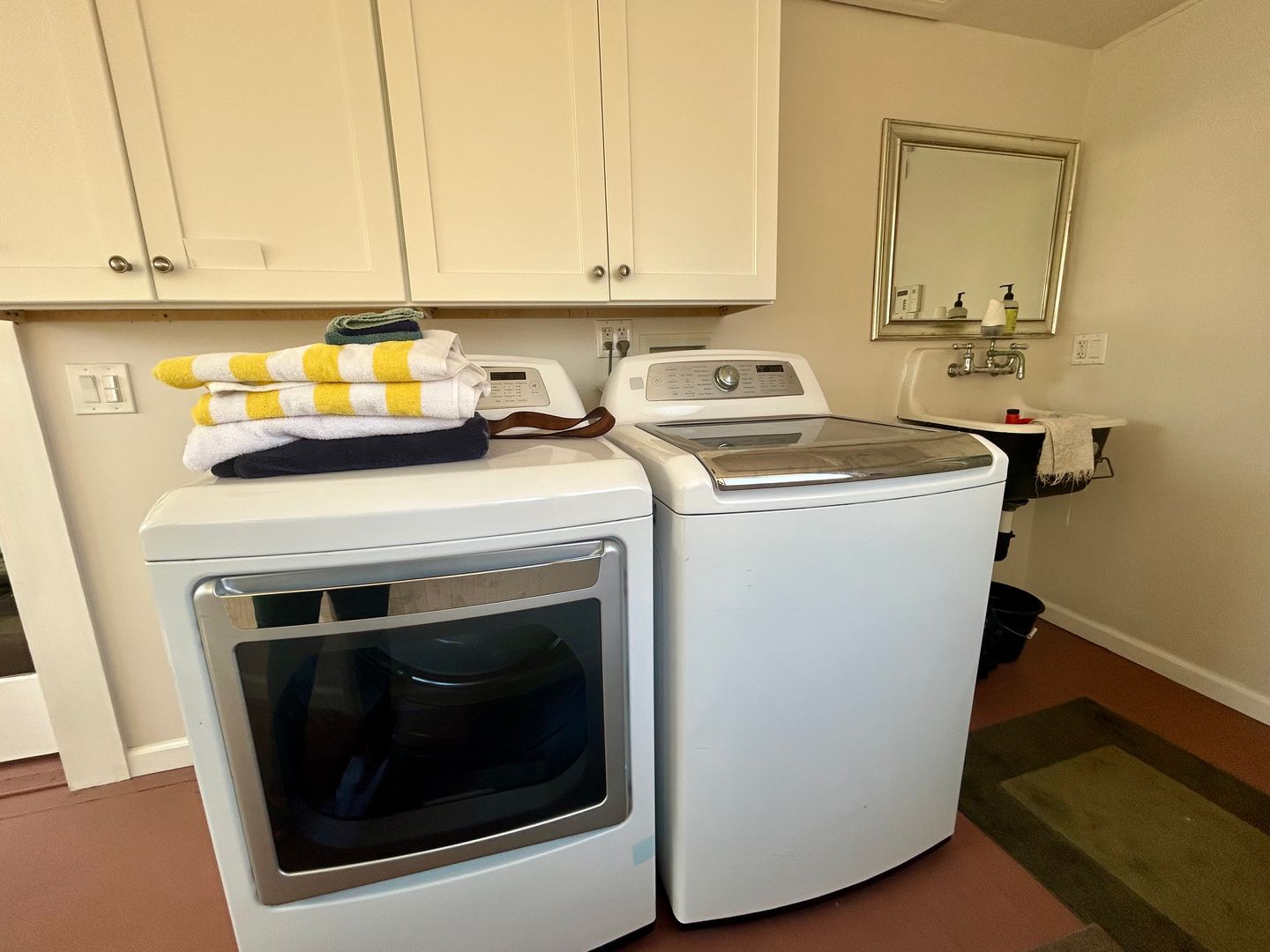 2656 Van Buren Pl  - Los Angeles - California - 4 bed, 3 bath rental property