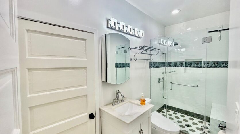 2656 Van Buren Pl  - Los Angeles - California - 4 bed, 3 bath rental property