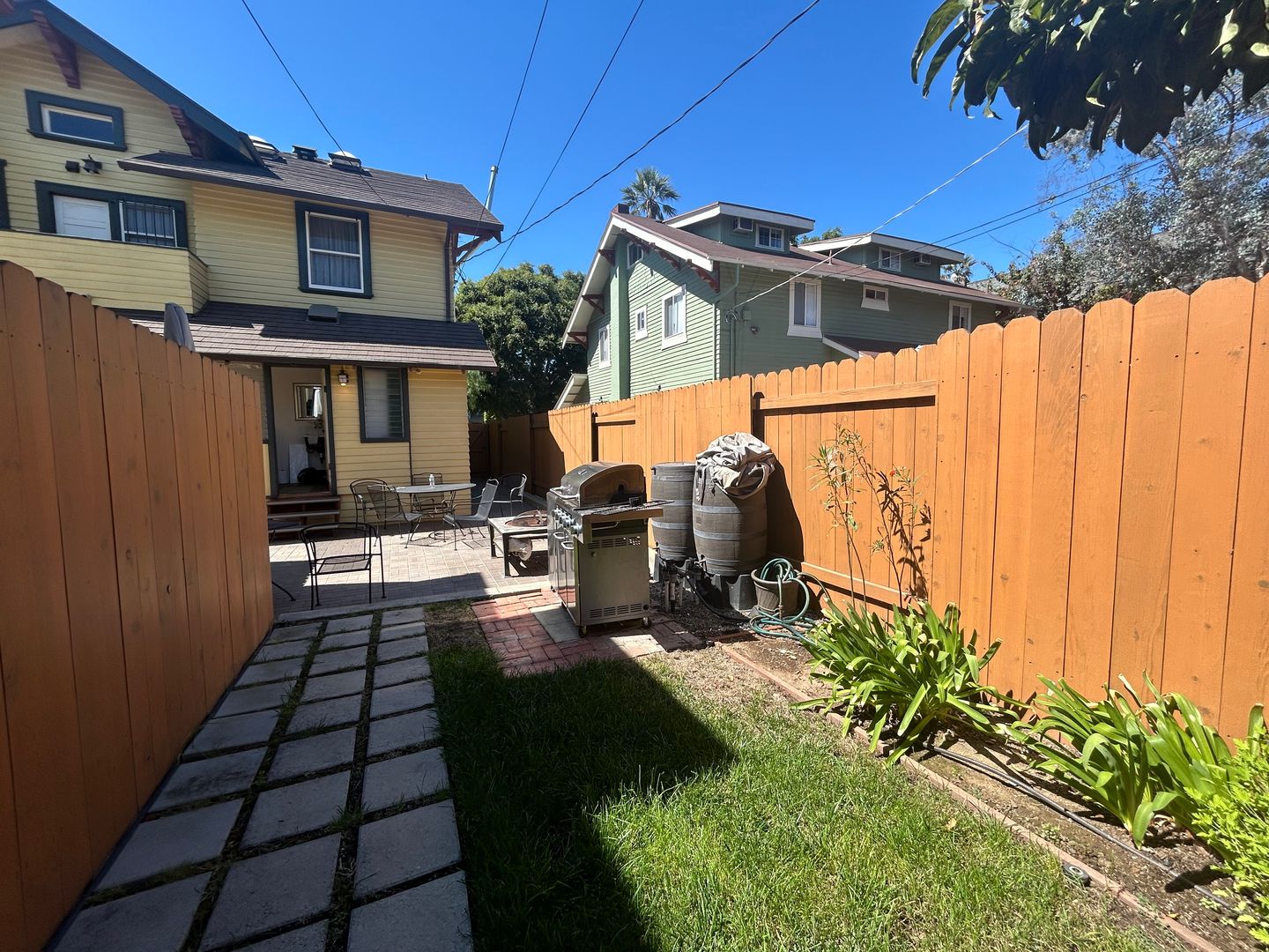 2656 Van Buren Pl  - Los Angeles - California - 4 bed, 3 bath rental property