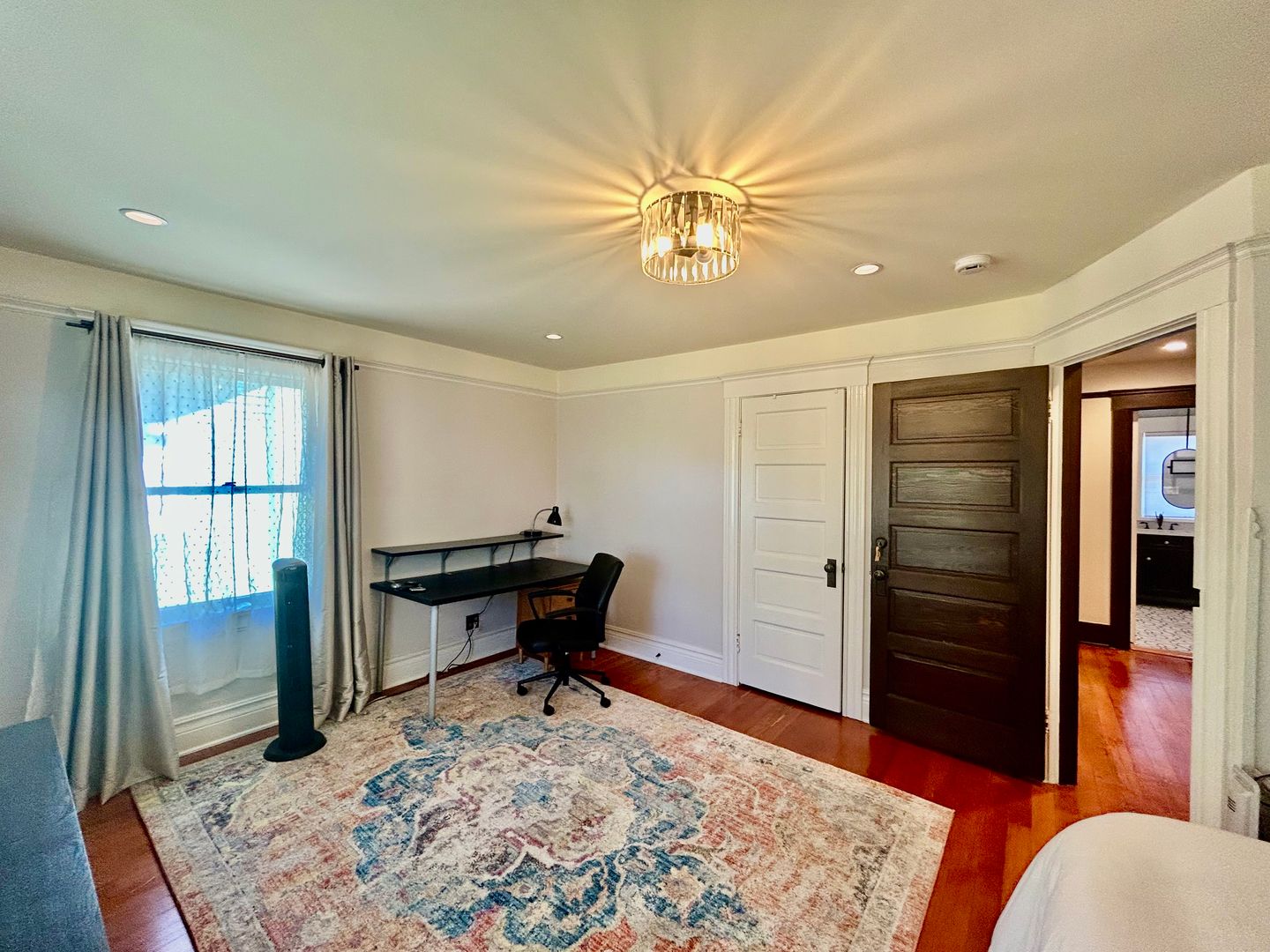 2656 Van Buren Pl  - Los Angeles - California - 4 bed, 3 bath rental property