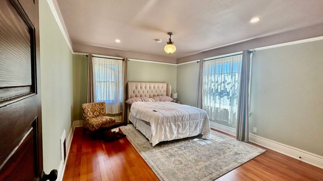 2656 Van Buren Pl  - Los Angeles - California - 4 bed, 3 bath rental property