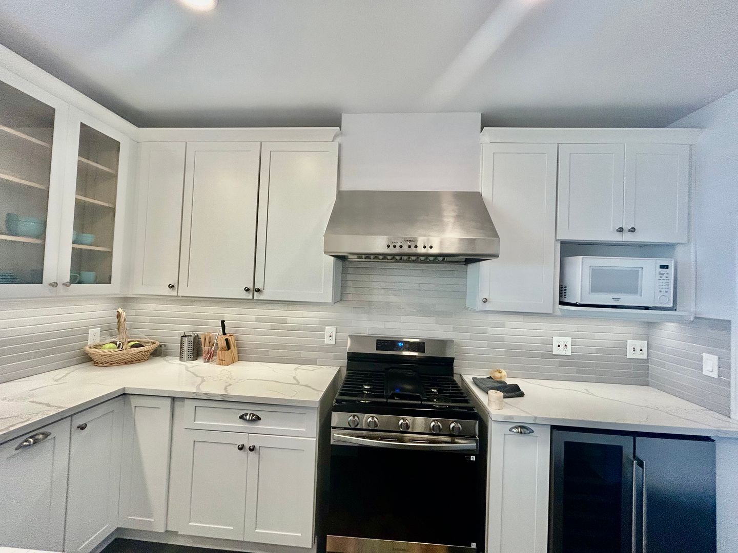 2656 Van Buren Pl  - Los Angeles - California - 4 bed, 3 bath rental property