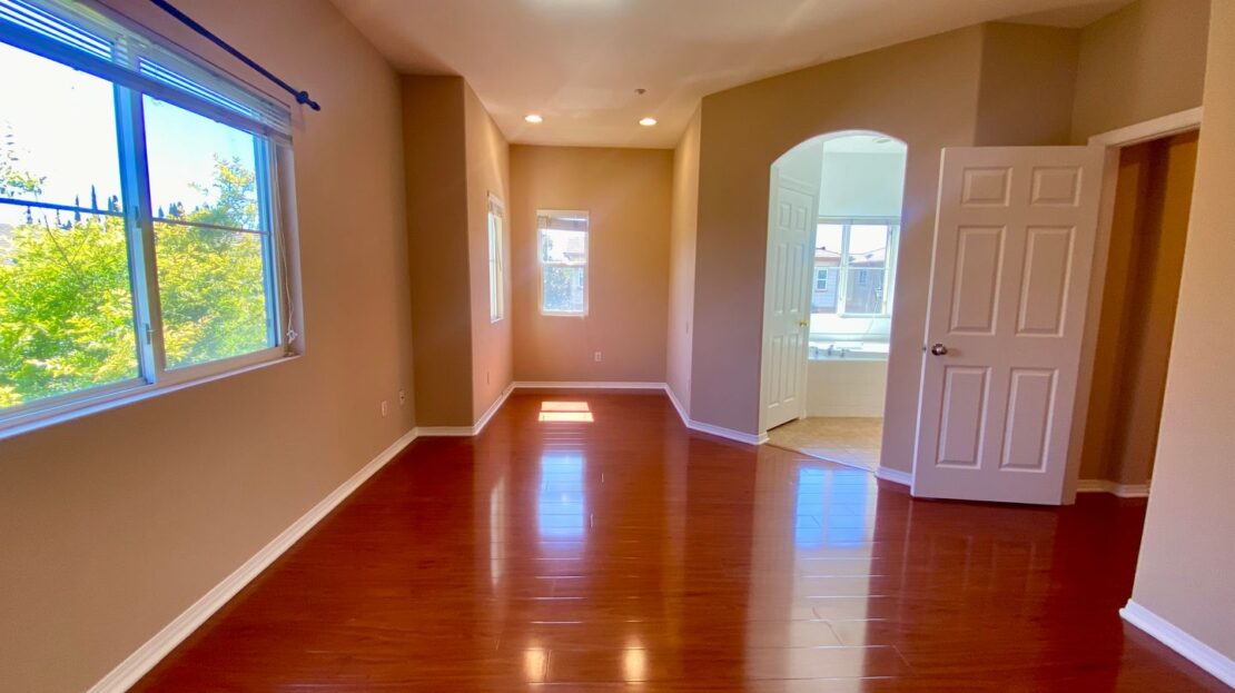 2670 Night Jasmine Drive - Simi Valley - California - 4 bed, 2.5 bath rental property