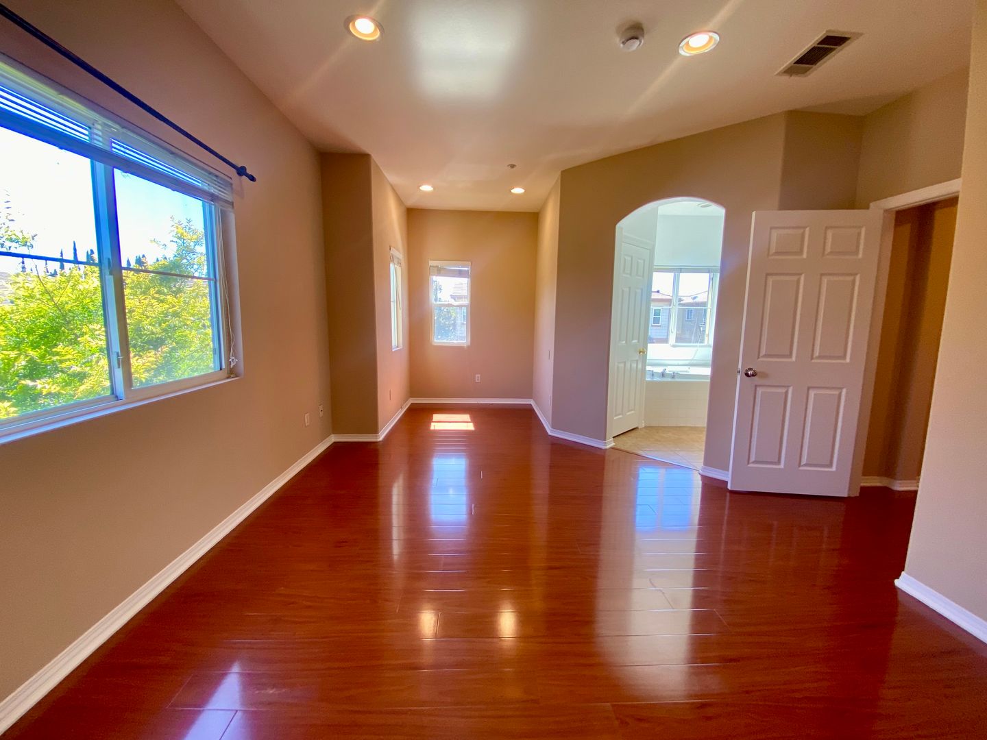 2670 Night Jasmine Drive - Simi Valley - California - 4 bed, 2.5 bath rental property