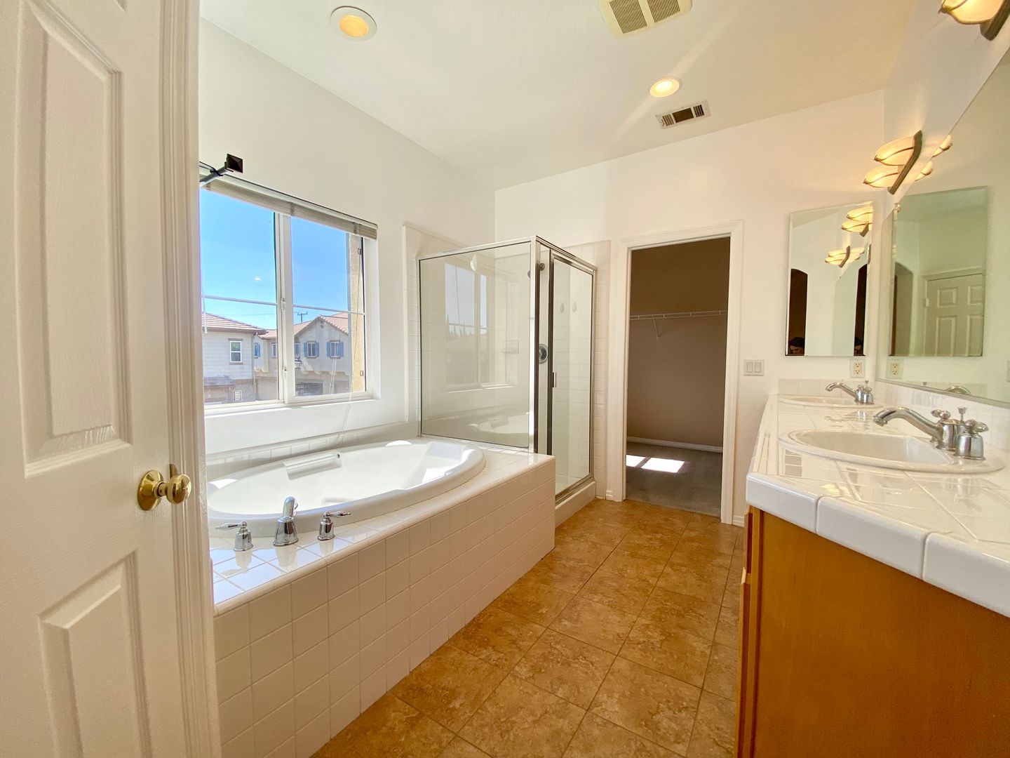 2670 Night Jasmine Drive - Simi Valley - California - 4 bed, 2.5 bath rental property