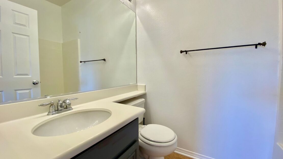 2670 Night Jasmine Drive - Simi Valley - California - 4 bed, 2.5 bath rental property