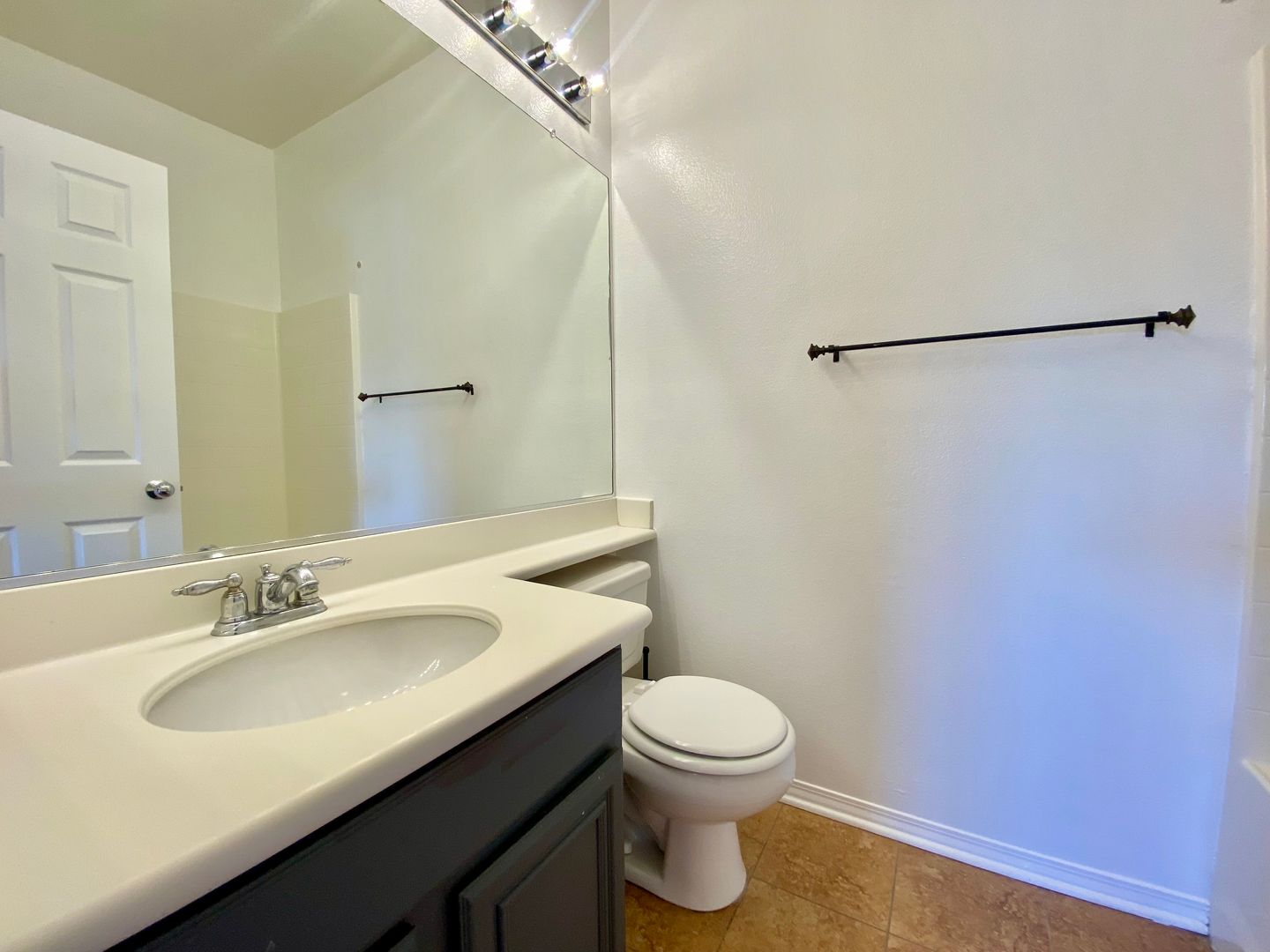 2670 Night Jasmine Drive - Simi Valley - California - 4 bed, 2.5 bath rental property