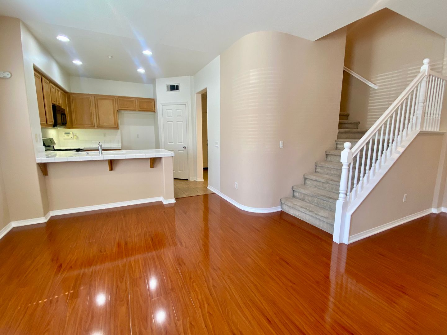 2670 Night Jasmine Drive - Simi Valley - California - 4 bed, 2.5 bath rental property