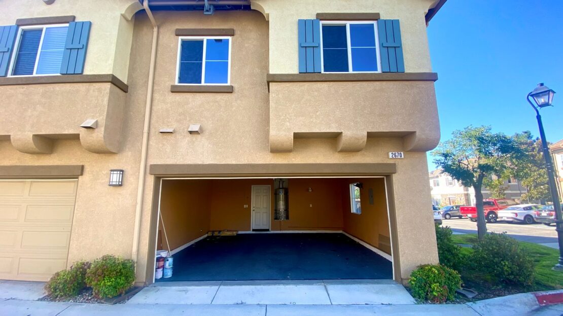 2670 Night Jasmine Drive - Simi Valley - California - 4 bed, 2.5 bath rental property