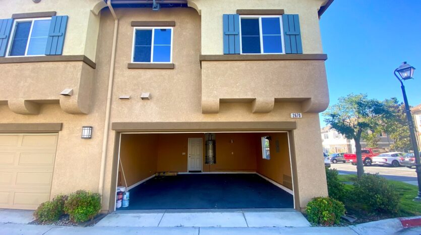 2670 Night Jasmine Drive - Simi Valley - California - 4 bed, 2.5 bath rental property