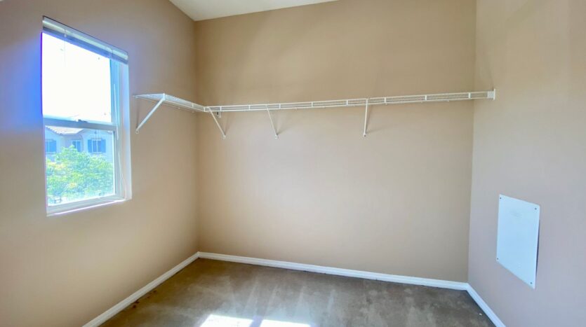 2670 Night Jasmine Drive - Simi Valley - California - 4 bed, 2.5 bath rental property