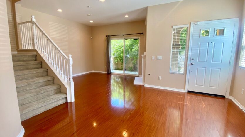 2670 Night Jasmine Drive - Simi Valley - California - 4 bed, 2.5 bath rental property