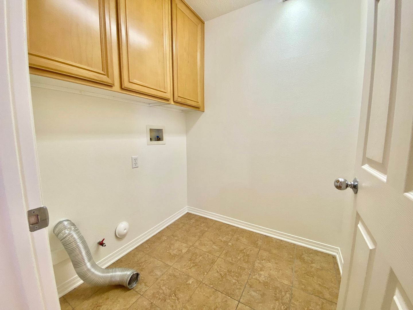 2670 Night Jasmine Drive - Simi Valley - California - 4 bed, 2.5 bath rental property