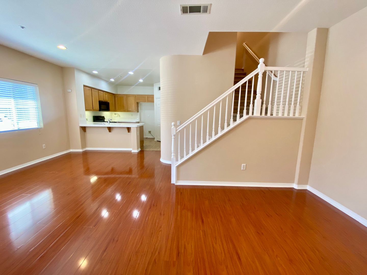 2670 Night Jasmine Drive - Simi Valley - California - 4 bed, 2.5 bath rental property