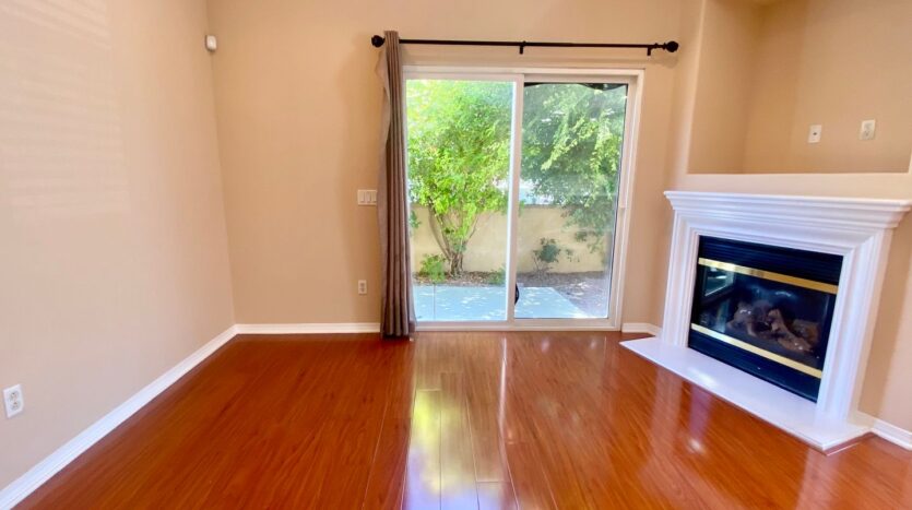 2670 Night Jasmine Drive - Simi Valley - California - 4 bed, 2.5 bath rental property