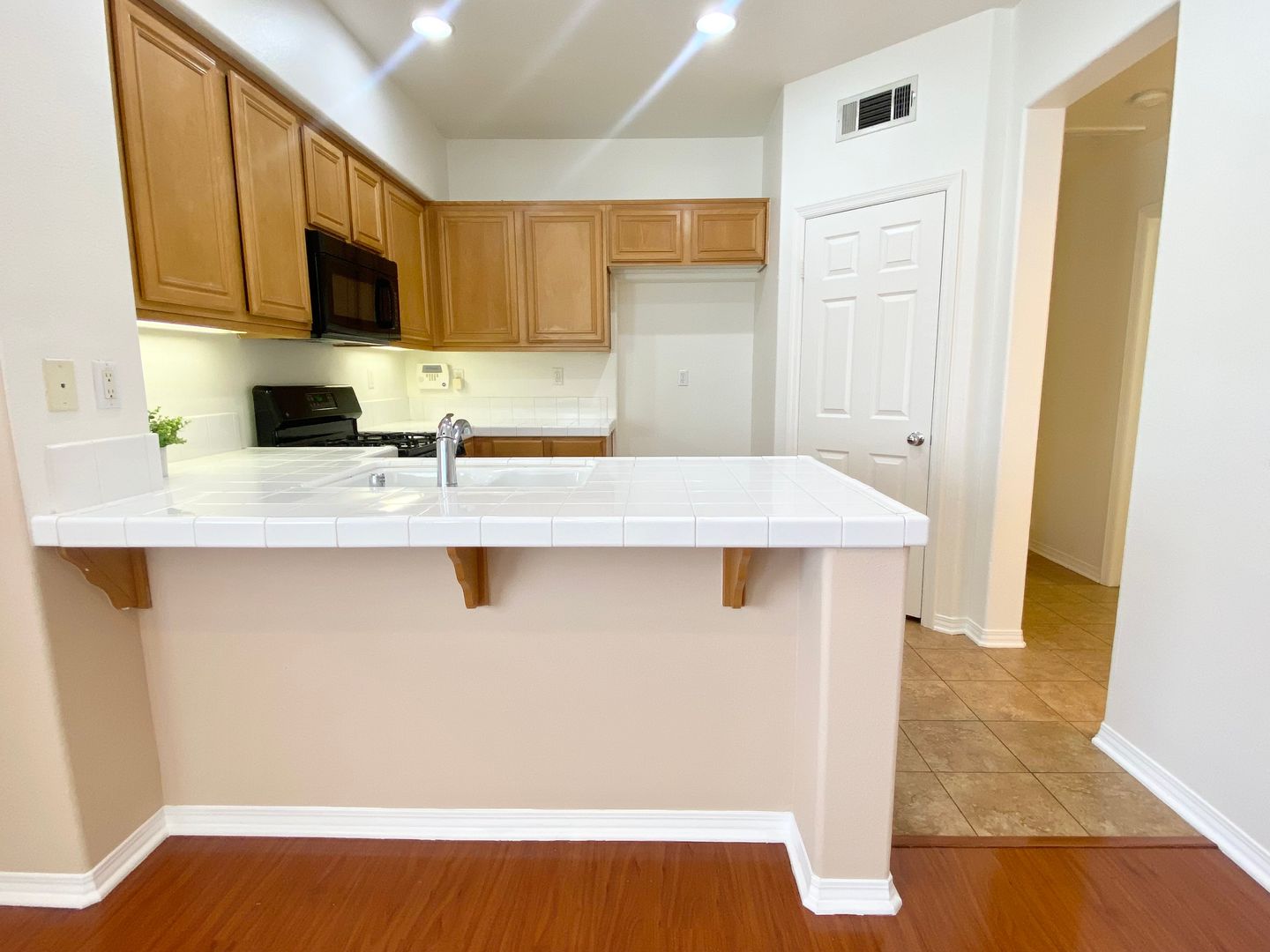 2670 Night Jasmine Drive - Simi Valley - California - 4 bed, 2.5 bath rental property