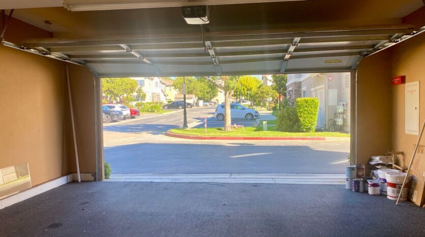 2670 Night Jasmine Drive - Simi Valley - California - 4 bed, 2.5 bath rental property