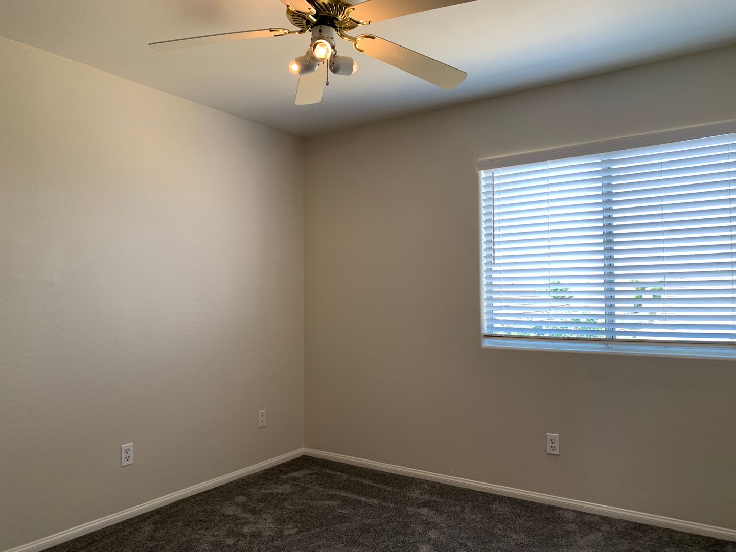27052 Fitzgerald Pl - Menifee - California - 3 bed, 2.5 bath rental property