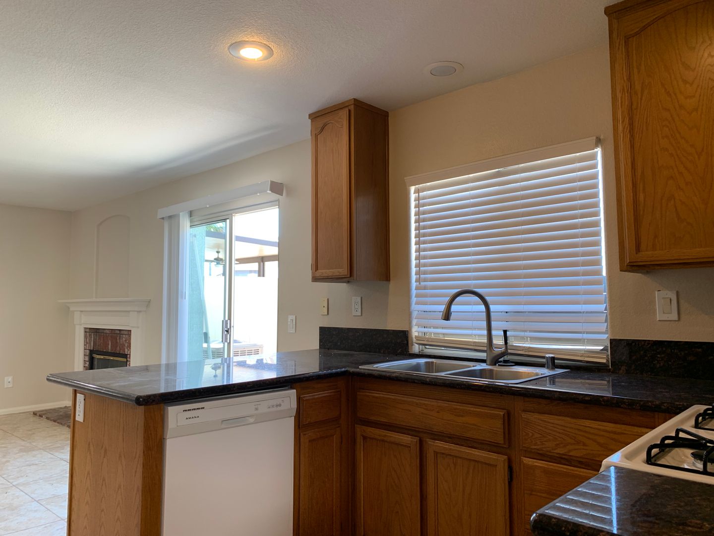 27052 Fitzgerald Pl - Menifee - California - 3 bed, 2.5 bath rental property