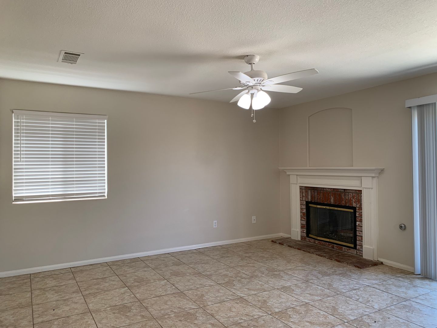 27052 Fitzgerald Pl - Menifee - California - 3 bed, 2.5 bath rental property