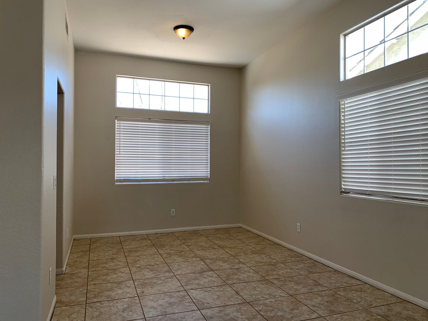 27052 Fitzgerald Pl - Menifee - California - 3 bed, 2.5 bath rental property