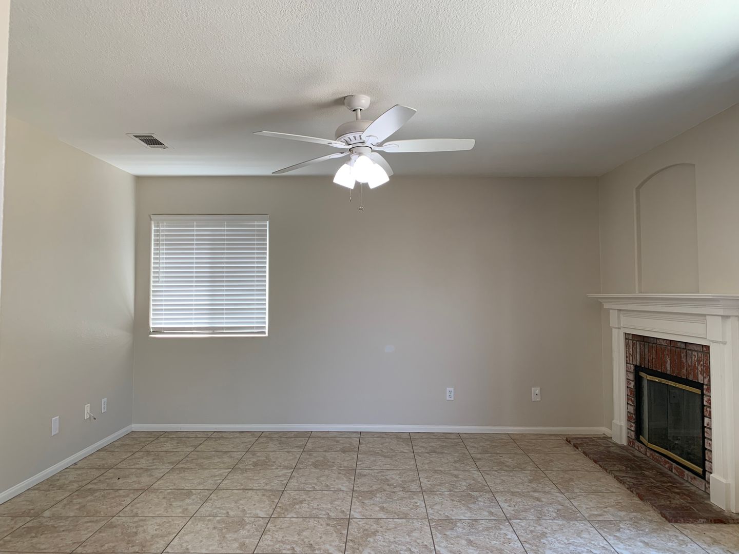 27052 Fitzgerald Pl - Menifee - California - 3 bed, 2.5 bath rental property