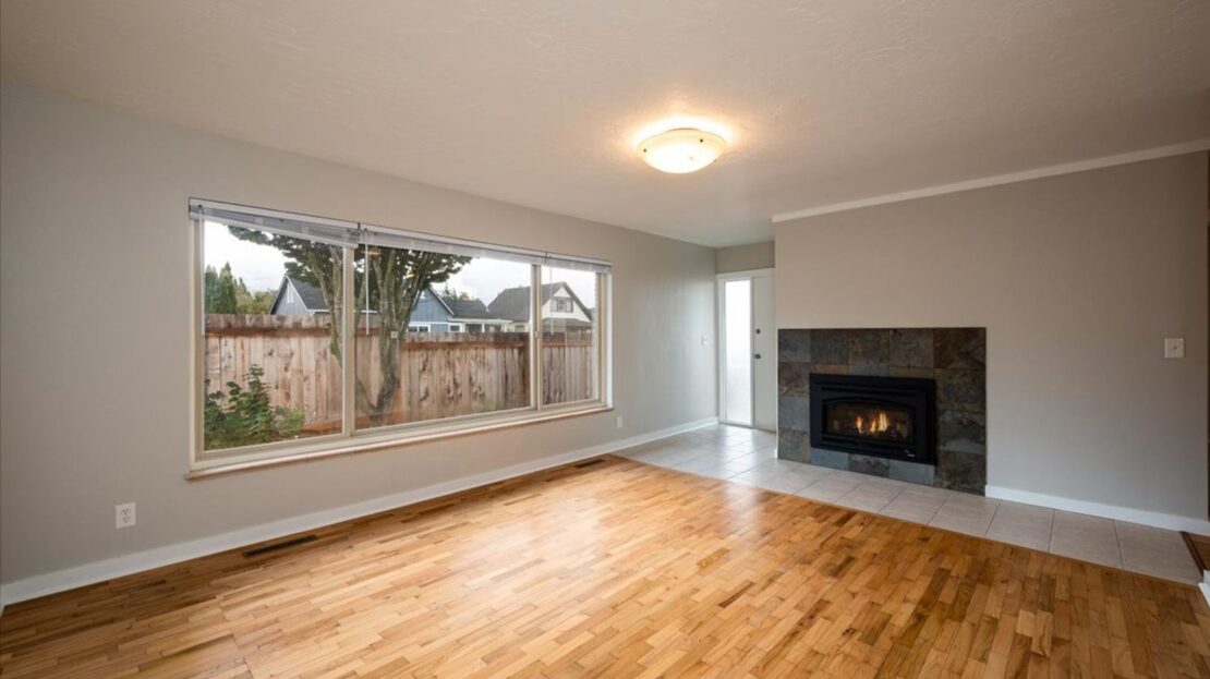 2713 Woburn Street - Bellingham - Washington - 3 bed, 2 bath rental property