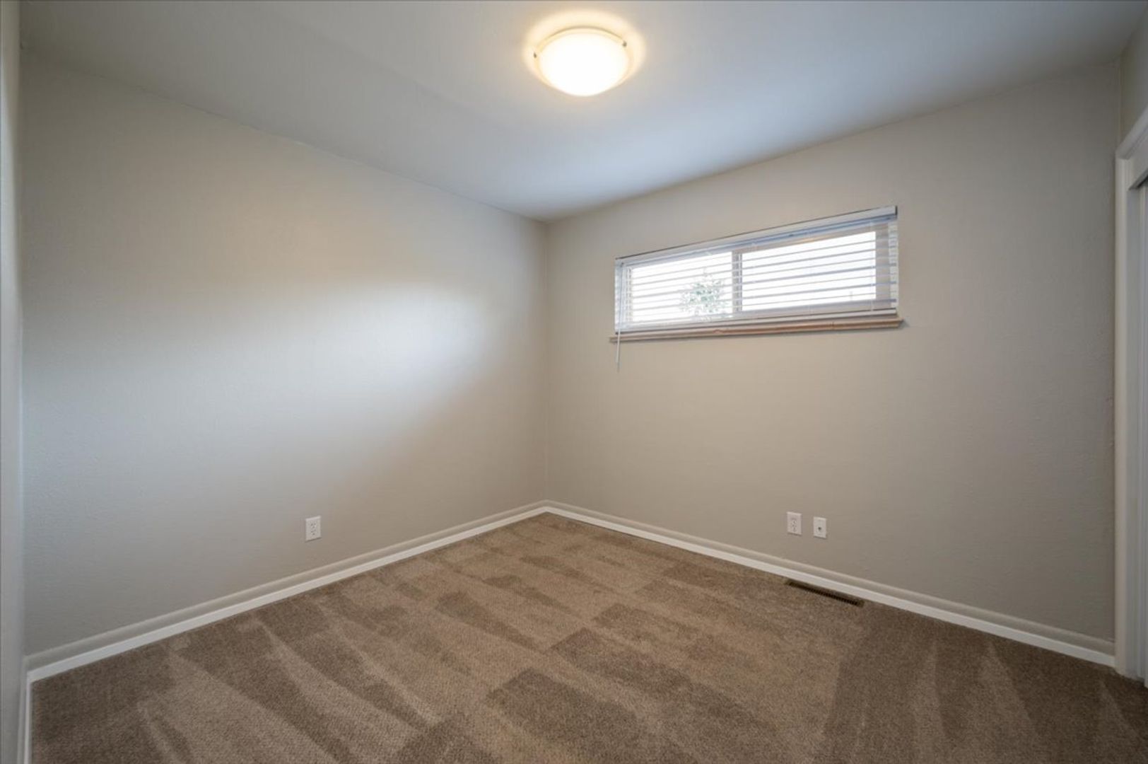 2713 Woburn Street - Bellingham - Washington - 3 bed, 2 bath rental property