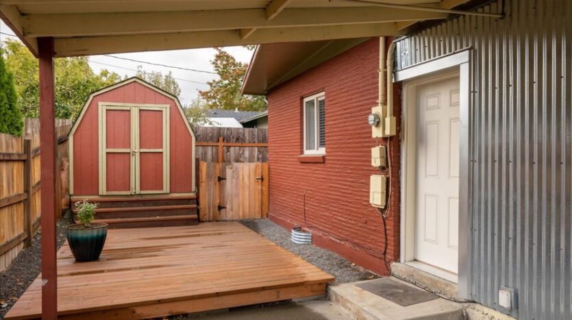 2713 Woburn Street - Bellingham - Washington - 3 bed, 2 bath rental property