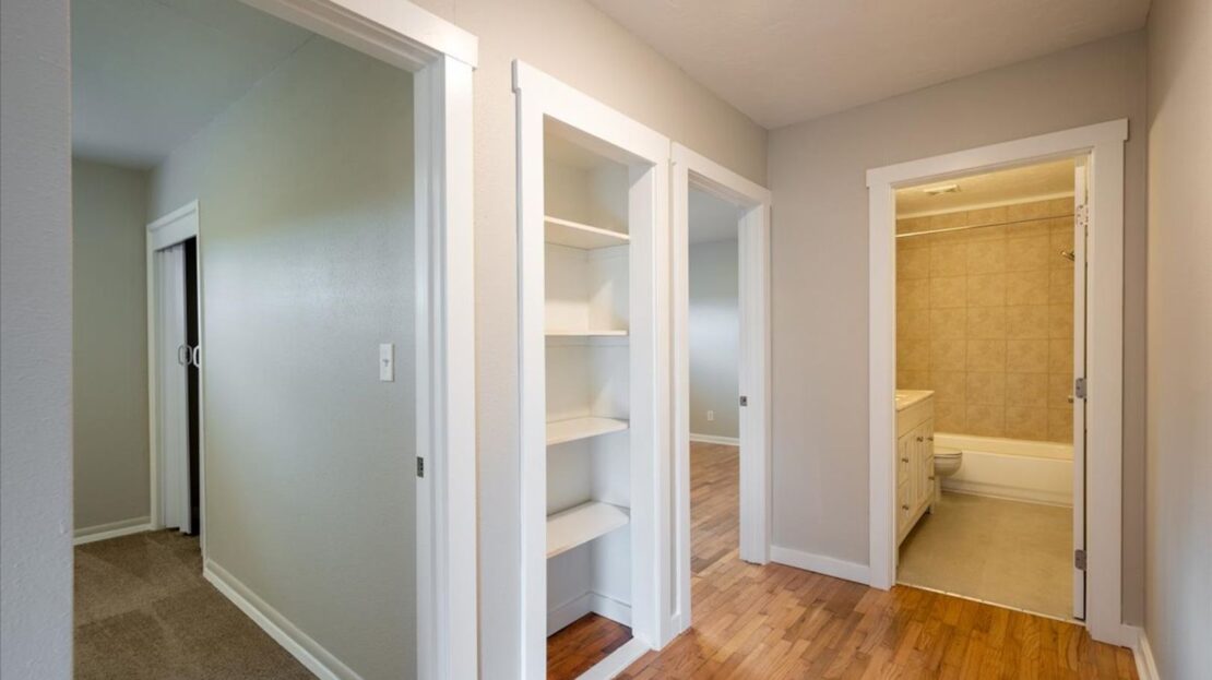 2713 Woburn Street - Bellingham - Washington - 3 bed, 2 bath rental property