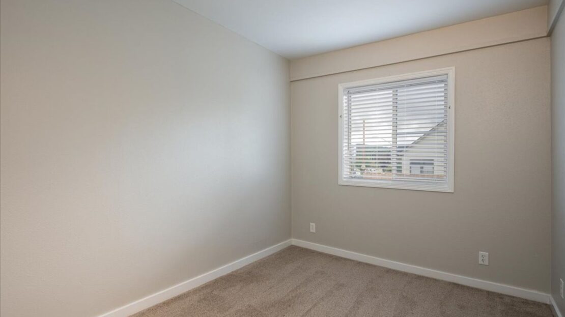 2713 Woburn Street - Bellingham - Washington - 3 bed, 2 bath rental property