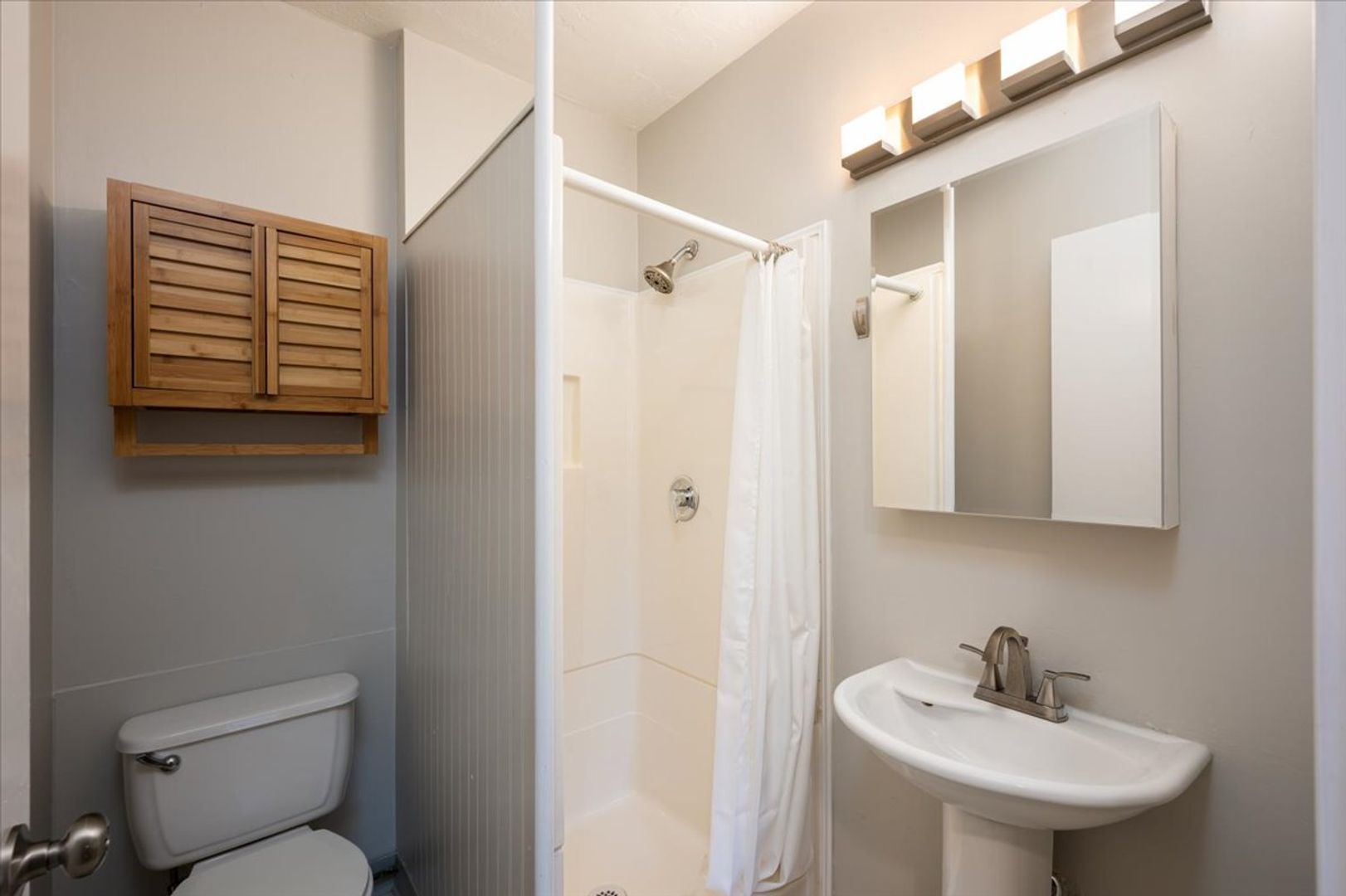 2713 Woburn Street - Bellingham - Washington - 3 bed, 2 bath rental property