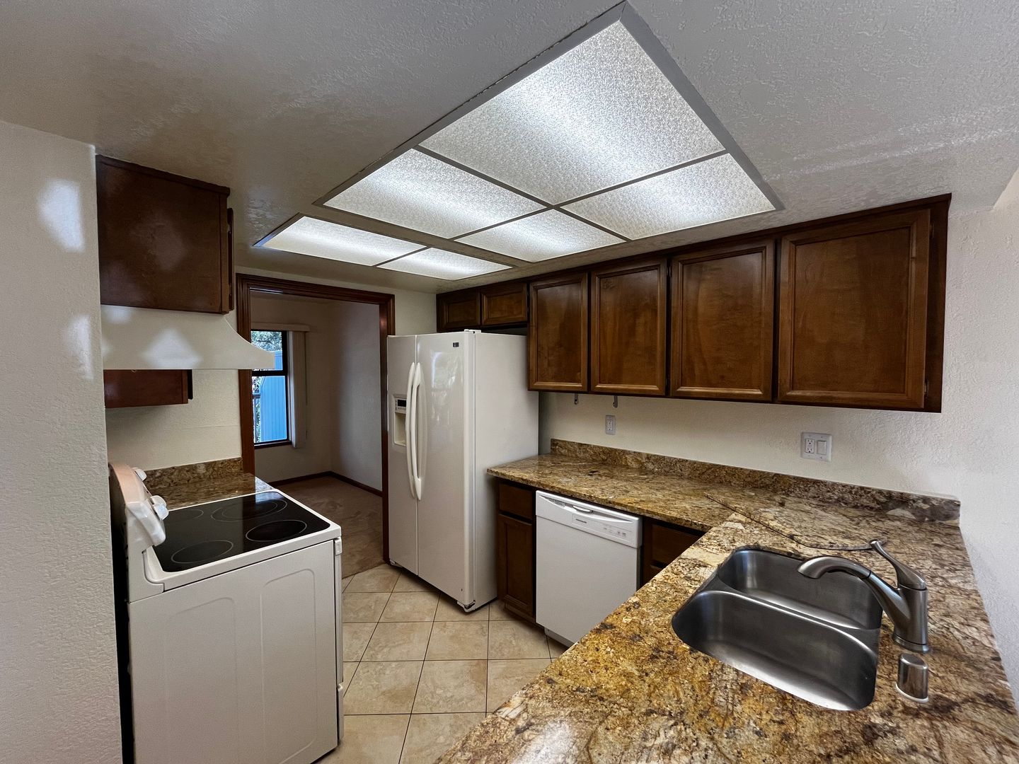 2726 Hampton Lane - Santa Cruz - California - 3 bed, 2.5 bath rental property