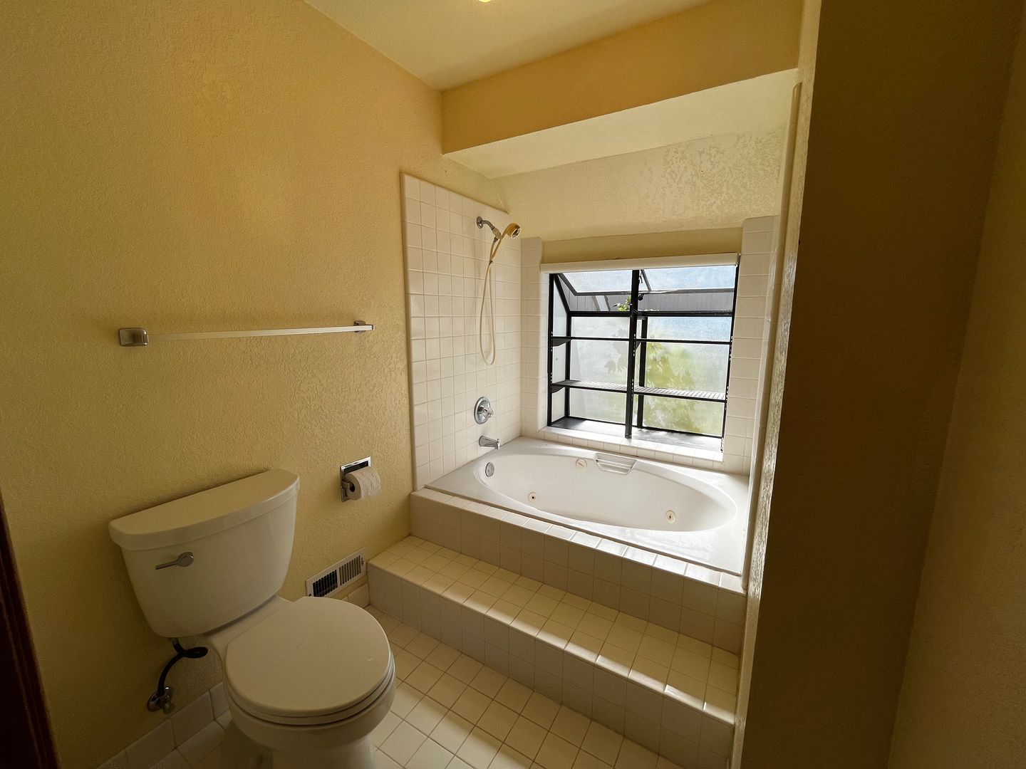 2726 Hampton Lane - Santa Cruz - California - 3 bed, 2.5 bath rental property