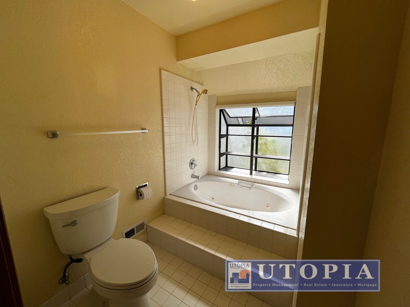 2726 Hampton Lane - Santa Cruz - California - 3 bed, 2.5 bath rental property