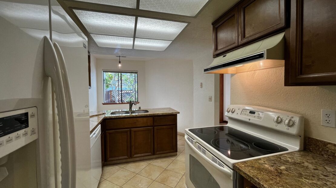 2726 Hampton Lane - Santa Cruz - California - 3 bed, 2.5 bath rental property