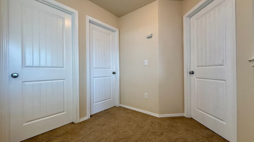 2730 NE 9th Street - Redmond - Oregon - 3 bed, 2.5 bath rental property