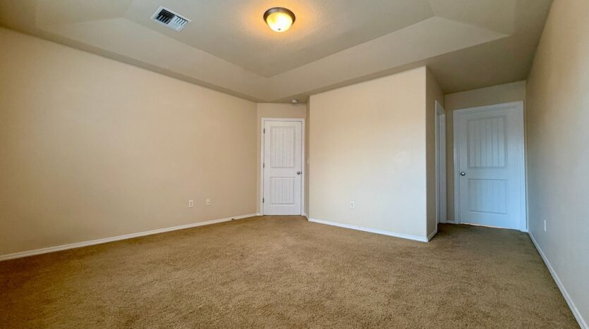 2730 NE 9th Street - Redmond - Oregon - 3 bed, 2.5 bath rental property