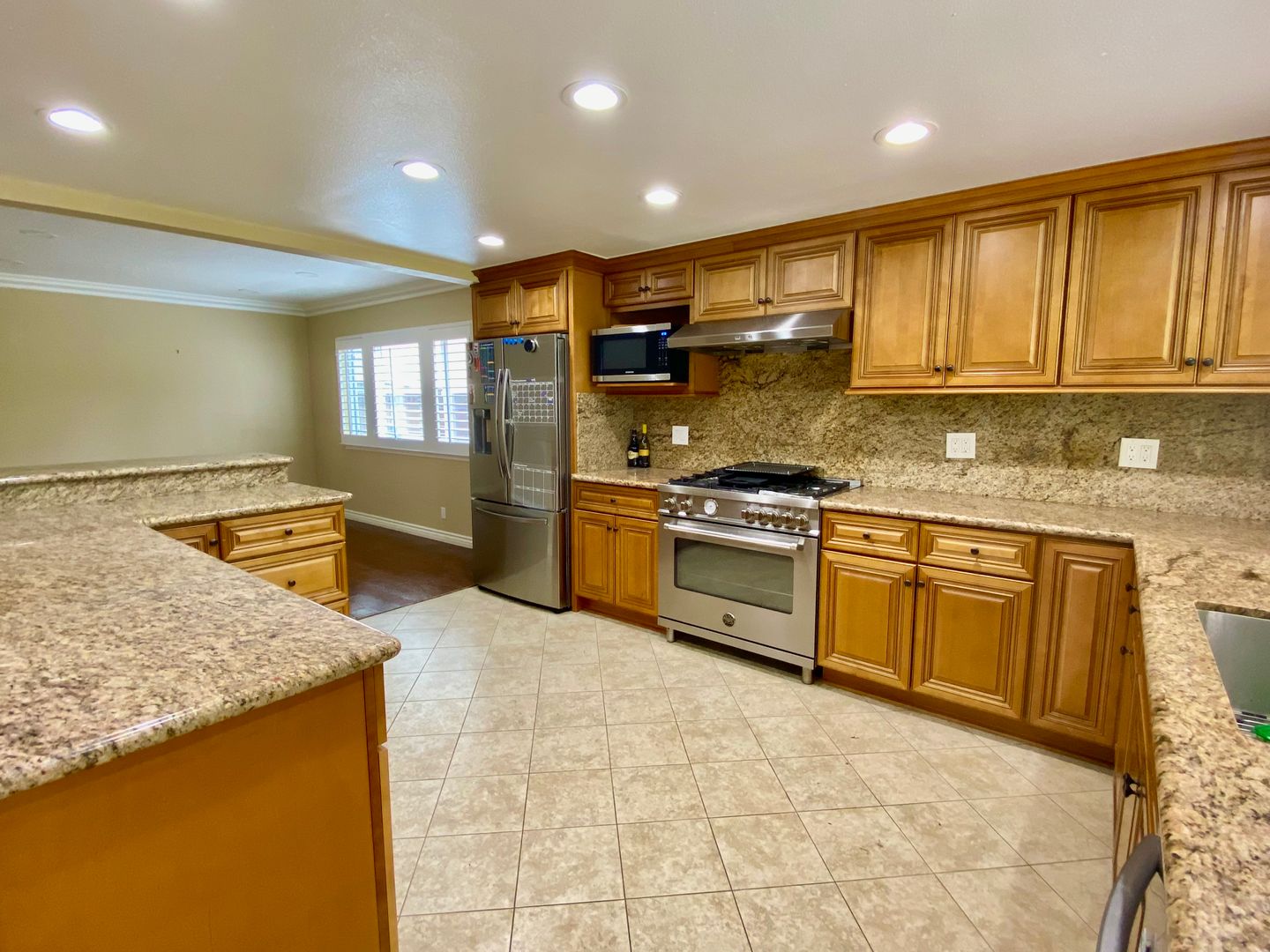 2792 Belbrook Pl - Simi Valley - California - 6 bed, 3 bath rental property