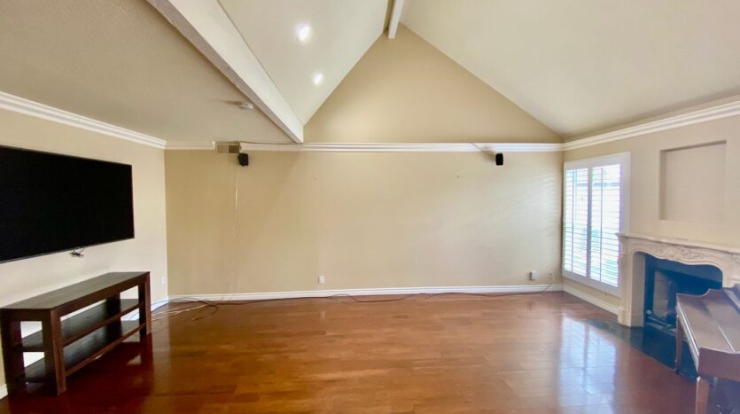 2792 Belbrook Pl - Simi Valley - California - 6 bed, 3 bath rental property