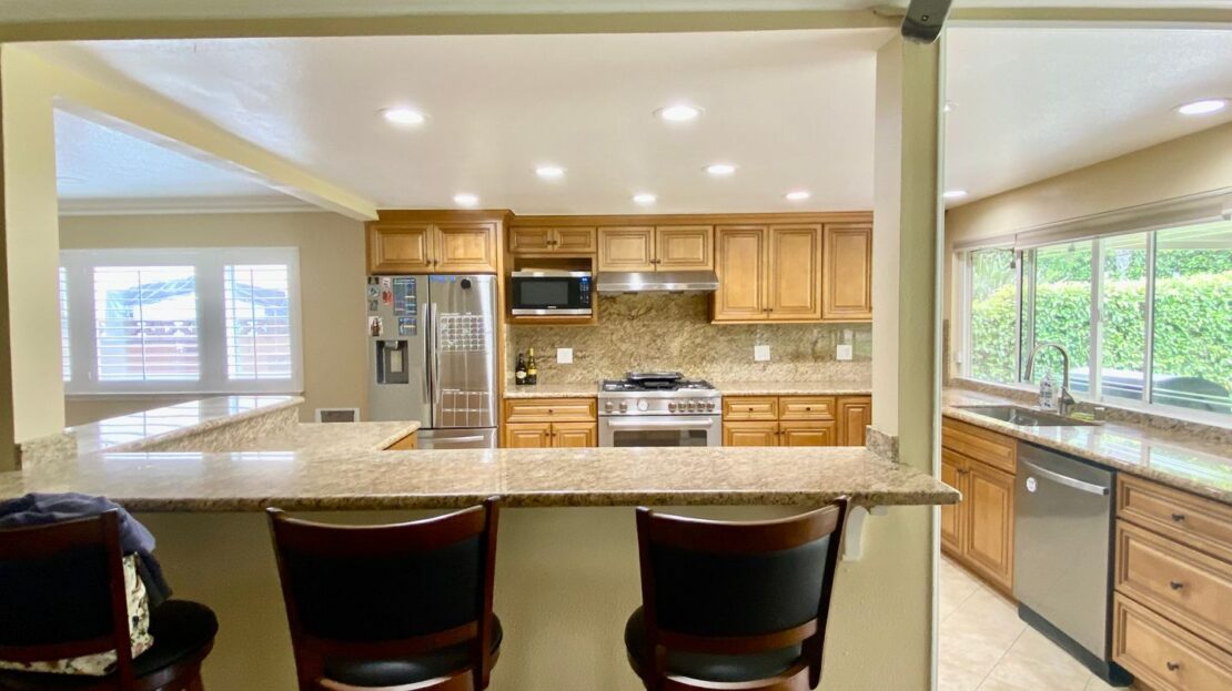 2792 Belbrook Pl - Simi Valley - California - 6 bed, 3 bath rental property