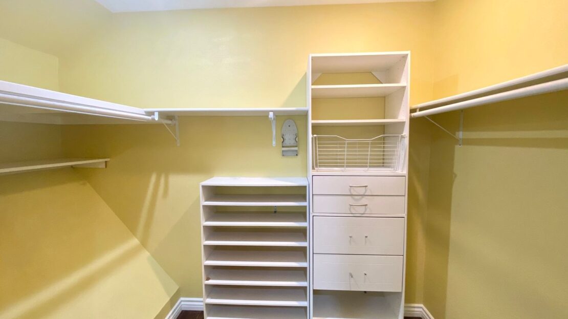 2792 Belbrook Pl - Simi Valley - California - 6 bed, 3 bath rental property