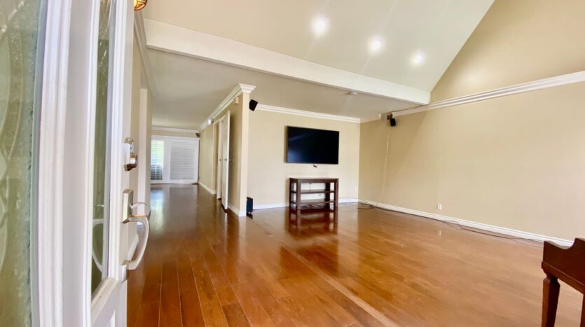 2792 Belbrook Pl - Simi Valley - California - 6 bed, 3 bath rental property