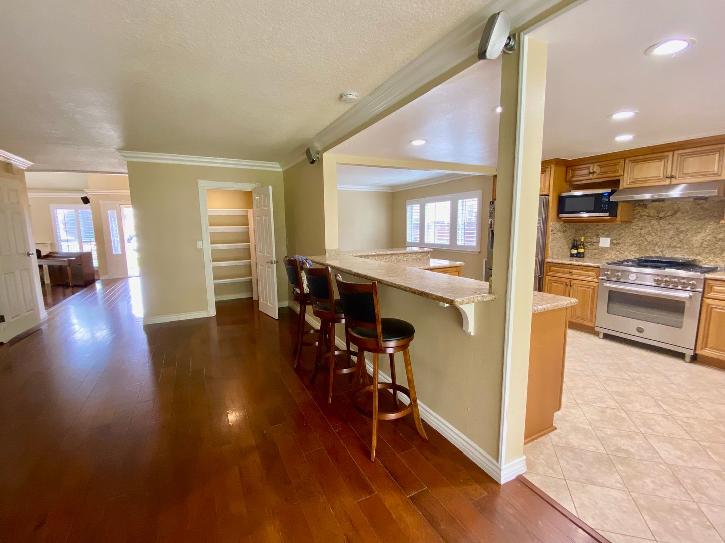 2792 Belbrook Pl - Simi Valley - California - 6 bed, 3 bath rental property