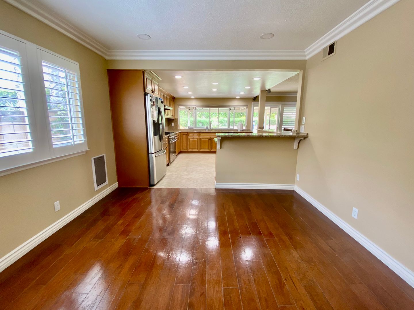 2792 Belbrook Pl - Simi Valley - California - 6 bed, 3 bath rental property