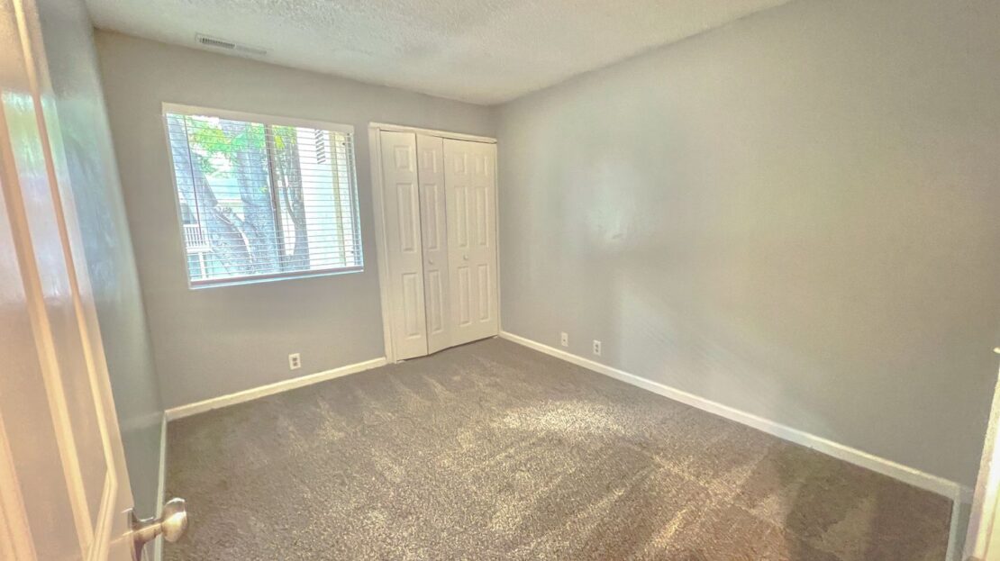 2800 Dover Ave - Fairfield - California - 2 bed, 1 bath rental property